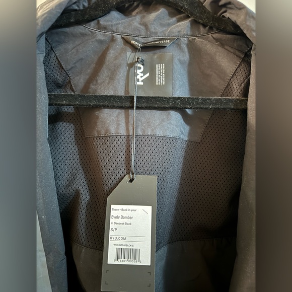 RYU Evolv Bomber Jacket Womens, Deepest black, Size S, NWT - Picture 8 of 8
